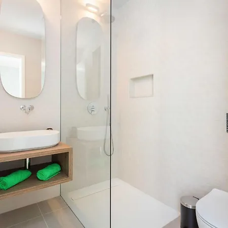 Olala - Private Pool, Wonderful Sea View * Премантура