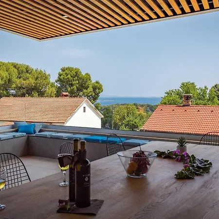 Olala - Private Pool, Wonderful Sea View *