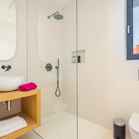 Olala - Private Pool, Wonderful Sea View Villa Premantura