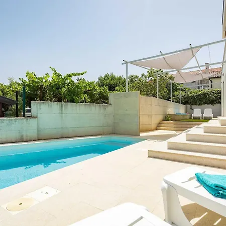 Olala - Private Pool, Wonderful Sea View Villa Premantura